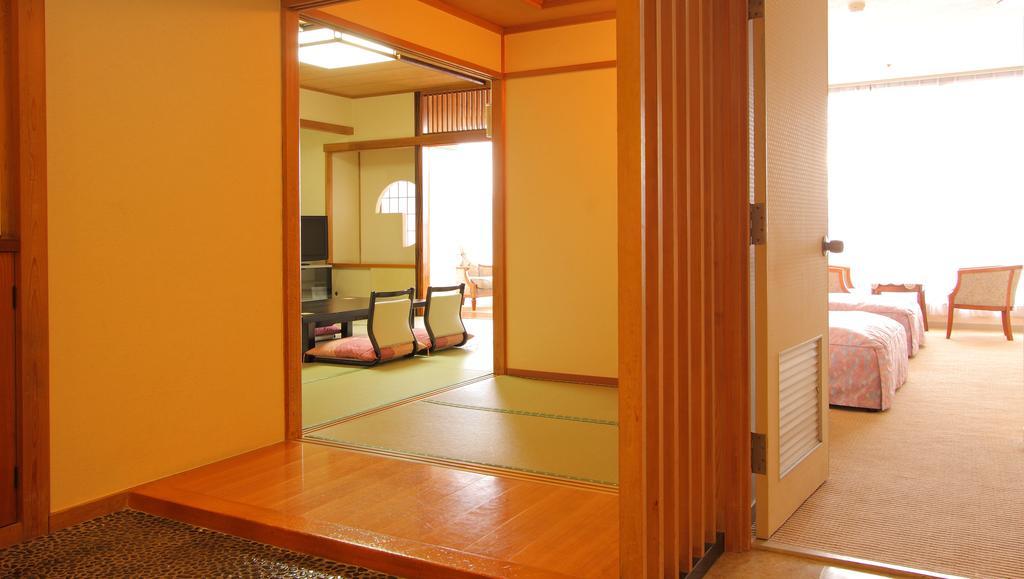 Hotel Hana Isawa Fuefuki Exterior foto